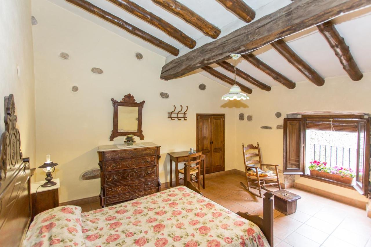 Turismo Rural Can Massot Darnius Esterno foto